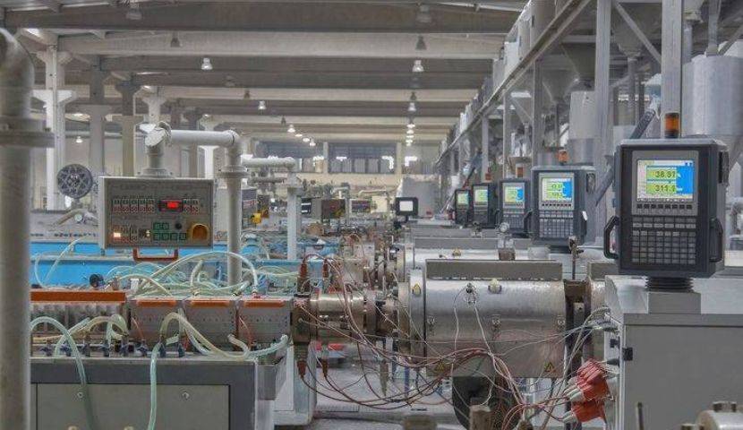 ERP in Complex Manufacturing – Key Considerations for Success 5 ERP in Complex Manufacturing – Key Considerations for Success