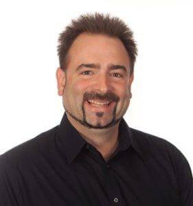 Daniel Erickson headshot