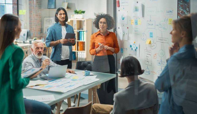 Aligning the ERP Project Team for Success — The ERP Vendor, Implementation Partner, and Your Team 6 Aligning the ERP Project Team for Success — The ERP Vendor, Implementation Partner, and Your Team