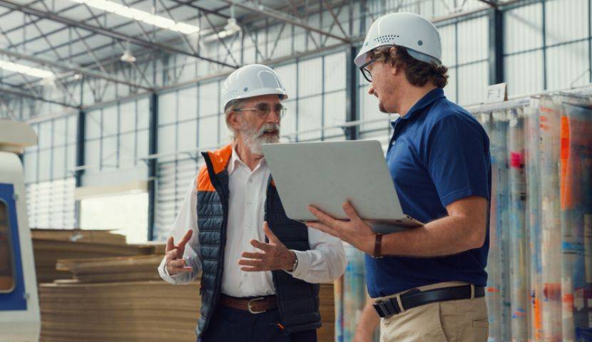 What to Look for in a Manufacturing Business Consultant 5 What to Look for in a Manufacturing Business Consultant