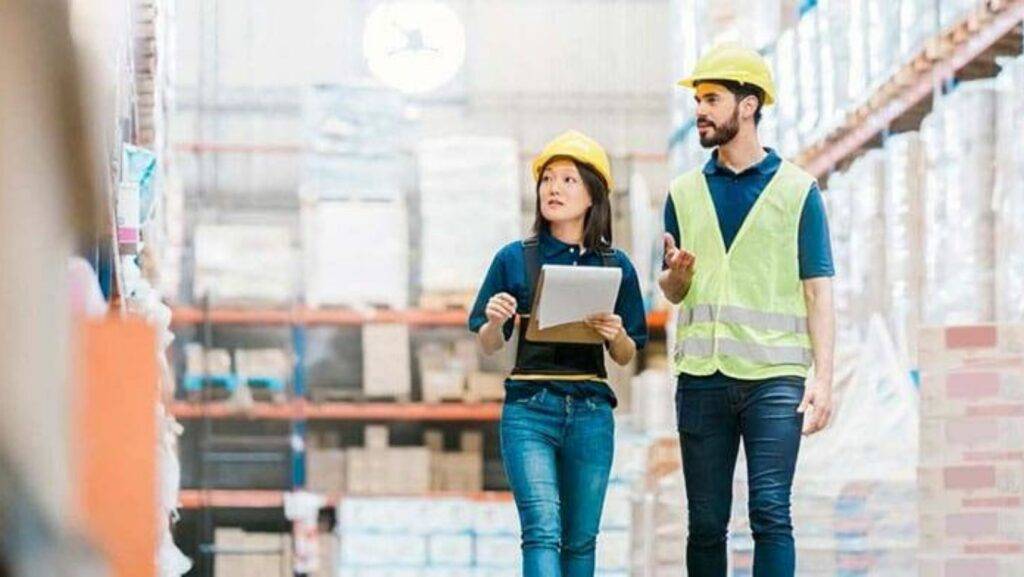 How to Make Money in Wholesale and Distribution with Amazon in the Market